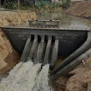 Construction Of A Powerful 4 Gate Discharge Dam
