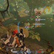 Firefall Gameplay Thumping