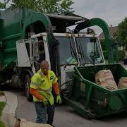 Waste Management Mack LE On Yardwaste