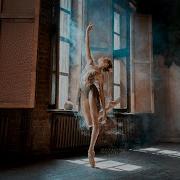 Last Autumn Leaf Video By Alina Hanko Http Ahanko Ru Алина Ханько балетный фотограф и видеограф