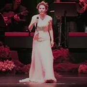 Nilüfer Kim Arar İş Sanat Konseri