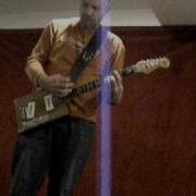 T Hiles Cigar Box Guitar Built For Will Ray Of The Hellecasters