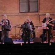 Off The Hook Trock NRoll Berlin