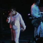 Weezer Trouble Maker Oct 24 09