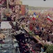 Nicky Romero Spinns Blasterjaxx Echo