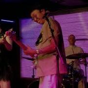 Cafuné Live At Elsewhere Zone One Tek It Live