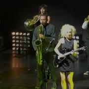 David Byrne And St Vincent Annie Clark Weekend In The Dust