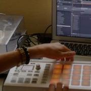 Maschine Mikro Basics 1 Mastering The Maschine Browsing On The Hardware And Software