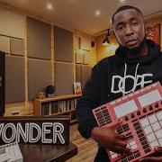 9th Wonder Making Beats On Maschine MK3 In The Studio