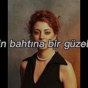 Dilek Türkan Nâzende Sevgilim Canlı Sözleri Lyrics