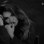 Derya Bedavacı Kalbimi Kırıyorlar Anne Lyrics Sözleri