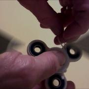 Super Fast Pull String Hand Fidget Spinner