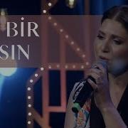 Fatma Aydoğan Sen Bir Aysın