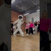 TEACHING SHUFFLE ASTRONOMIA DANCE TUZELITY SHUFFLE