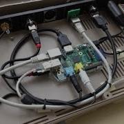 RaspberryPi In A Commodore 64 Breadbox Case