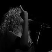 Sena Şener Sevmemeliyiz Konser Canlı Performans Live