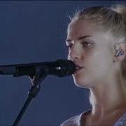London Grammar Nightcall Live At Lowlands 2017