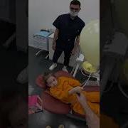 Маленькая девочка боится стоматолога слёзы и страх девочка дети страх плачет стоматолог врач