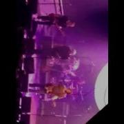 Ween Mr Richard Smoker 4 15 2016 Terminal 5