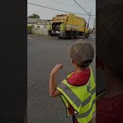 POV My Son Helping Our Neighborhood Garbage Trash Crew In HI Shortsclip Youtubeshorts Shorts