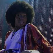 Iyeoka Who Would Follow Live In Bucharest