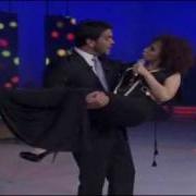 Sertap Erener Beyaz Show Da Beyazıt Öztürk ün Kucağında