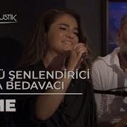 Derya Bedavacı Söylüyor Hüsnü Şenlendirici 𝐂 𝗼𝐤 𝐀𝐤𝐮𝐬𝐭𝐢𝐤 Eşlik Ediyor DEME