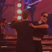 Team Chicago S Performance With Alfonso Ribeiro Dancing With The Stars