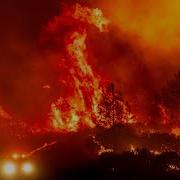 California S Largest Wildfire Explodes In Size As Fires Rage Across US West