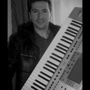 Muzikant Bulent Lale Devri