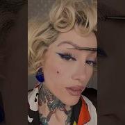 Marilyn Monroe False Lashes Tutorial
