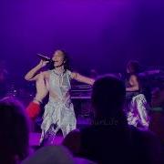 TLC Performs No Scrubs LIVE In Ohio 8 18 2022