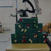 High Changeover Robotic Palletizing For Christmas