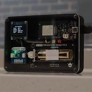 Создание монитора качества воздуха в помещении с помощью датчика CO2 DFRobot
