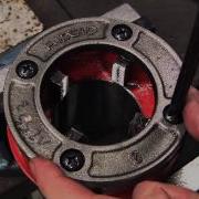 RIDGID Как установить гребенки в 2 дюймовую резьбонарезную головку