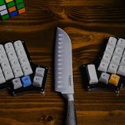 I Split My Keyboard In Half To Write Code Worth It