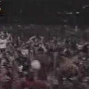L7 Pretend We Re Dead Live In Rio