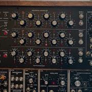 Elliot Goes Blip Blip Q119 Sequencer DotCom Sequence Into Corsynth C105 LO FI MKII