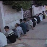 Israeli Troops Round Up Palestinians In Ramallah
