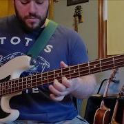 Mark Hoppus Fender Bass Demo
