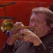 Yanni The Classic Performances With Ramon Flores
