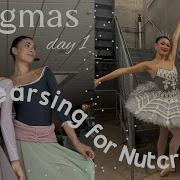 Репетиция Щелкунчика VLOGMAS ДЕНЬ 1 День из нашей жизни профессиональных балерин
