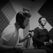 Ali Baran Aykırı Yollarına Akustik Versiyon