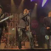 The Jacksons Perform Blame It On The Boogie At Pub In The Park Marlow England 19 May 2023