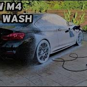 Глубокая очистка кузова BMW M4 Competition с помощью пенной мойки Детейлинг автомобиля
