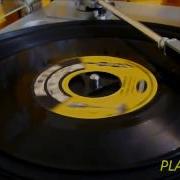 KARACAOĞLAN CEM KARACA 1967 ALTIN MİKROFON 45rpm Orijinal Plak Kayıt