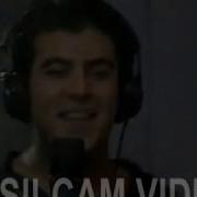 Kerim Tekin Mirasyediler Cici Baba şarkısını Seslendirirken