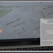 Collocating Interface Objects Zooming Into Maps