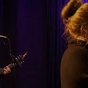 Adele Chasing Pavements Live At AOL Sessions