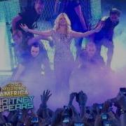 Бритни Спирс исполнила песню Hold It Against Me на телеканале GMA 29 03 11